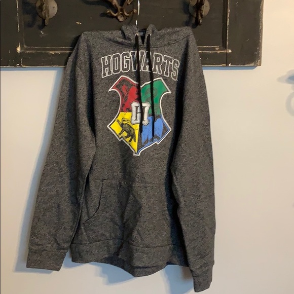 Harry Potter Tops - Hogwarts hoodie